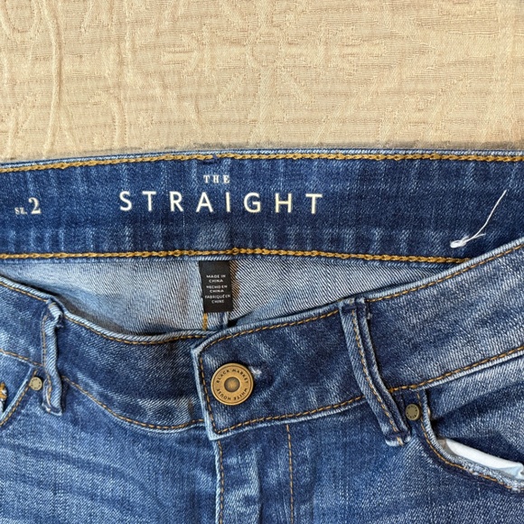 Share  WHBM Straight Crop Jeans Size 2 Denim Floral Embroidered Cropped Raw Edge - Picture 5 of 8